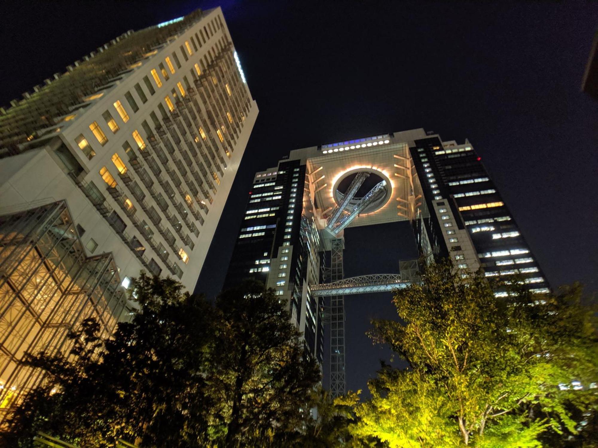 Roundabout Osaka Appartement Buitenkant foto